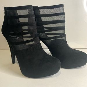 Guess Grecko Booties